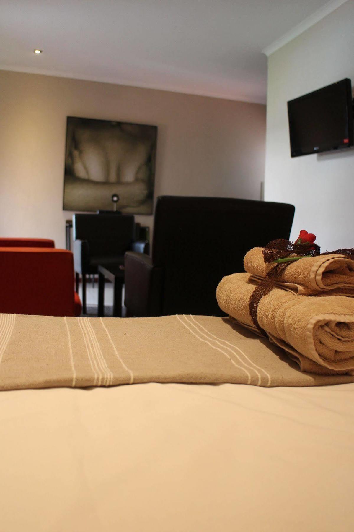Cu Guest House Пгалаборва Екстер'єр фото